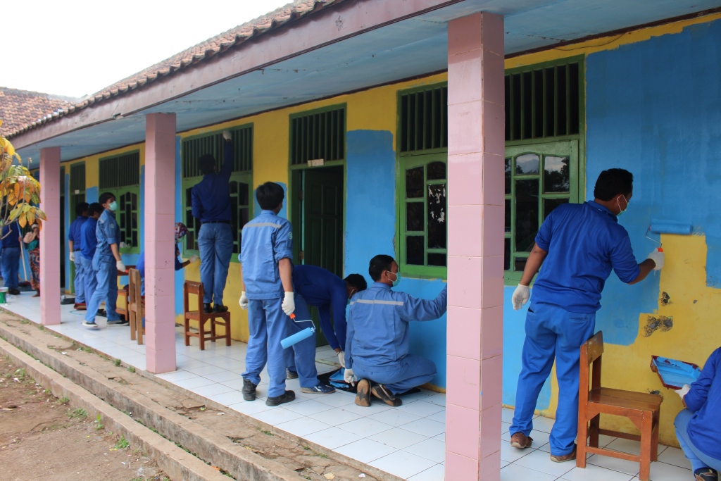 CSR Activity at Madrasah Al-Jauharotunnaqiyyah